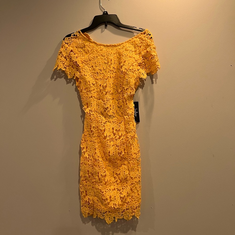 Yellow dress